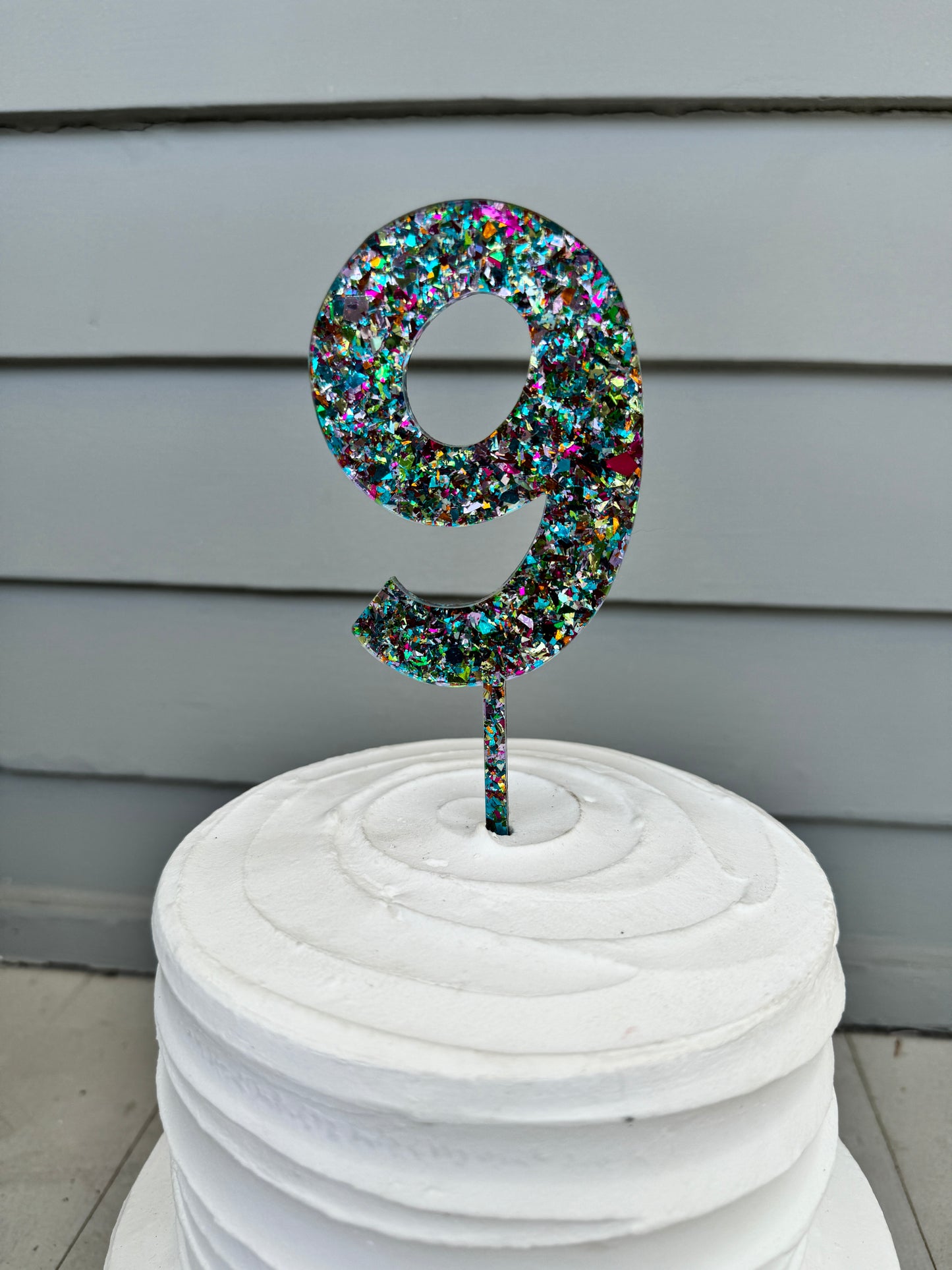 9 Cake Topper
