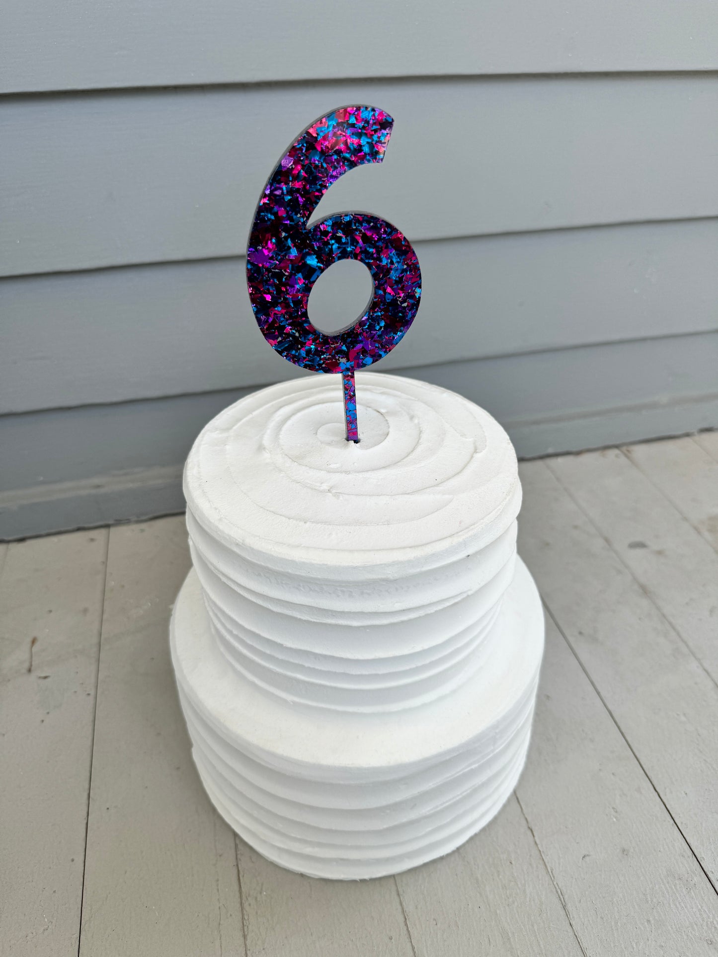 6 Cake Topper