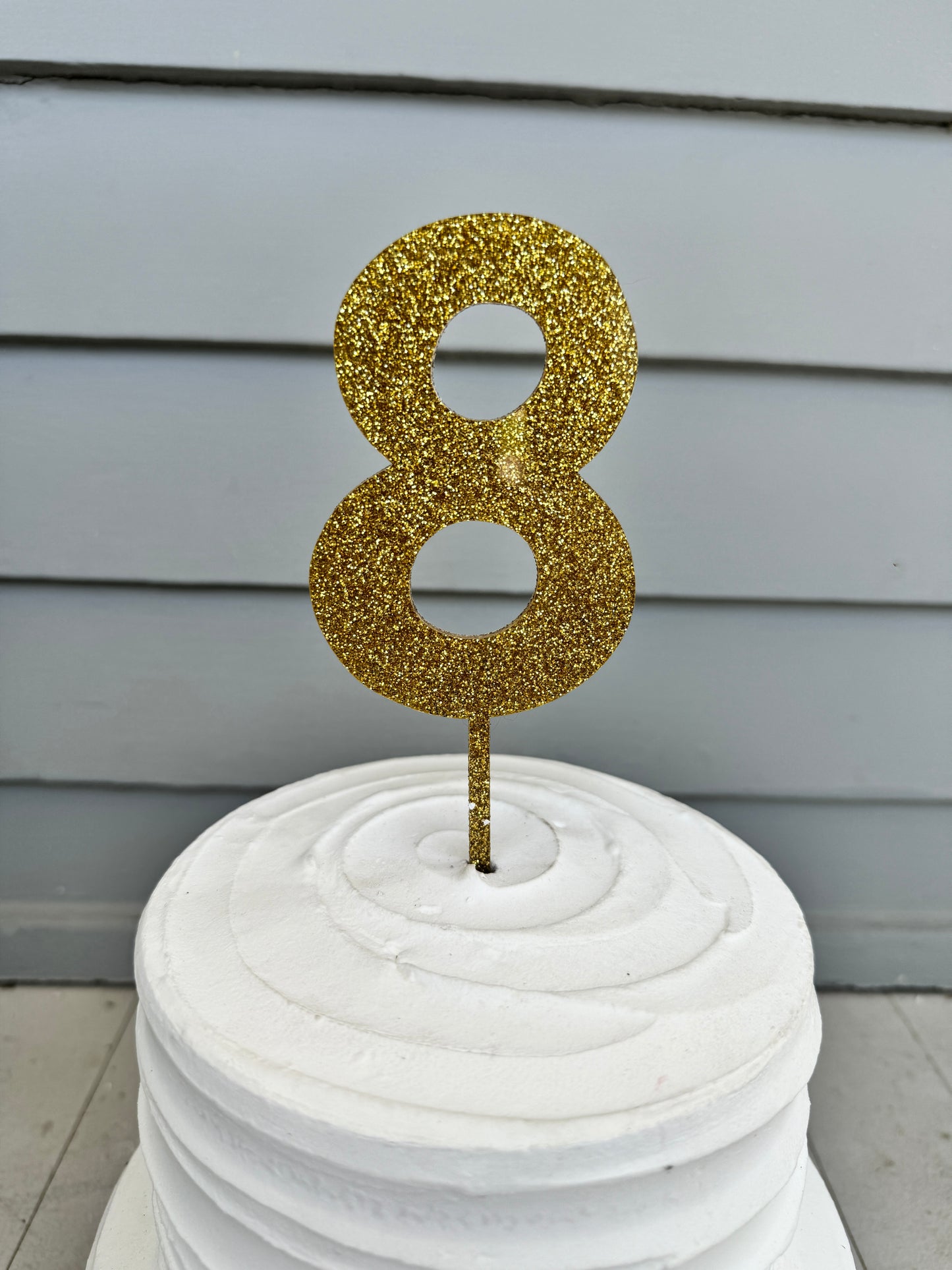 8 Cake Topper