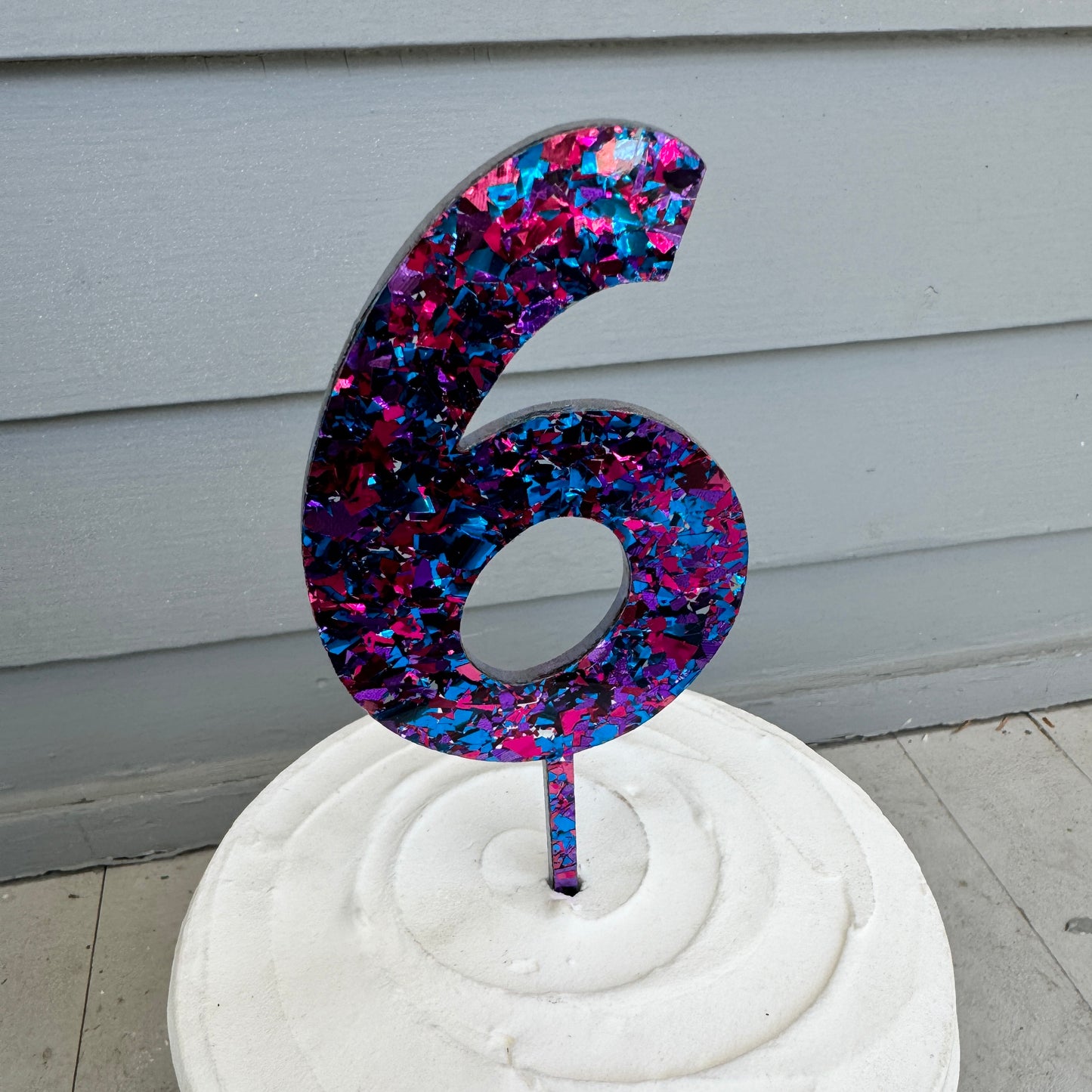 6 Cake Topper
