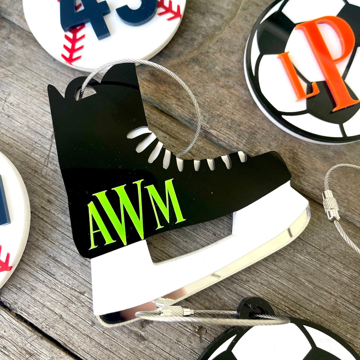 Hockey Bag Tag Personalized Gift for Kids Sports Backpack Luggage Tag Custom Name Keychain Sports Gift for Hockey Player Team Backpack Charm