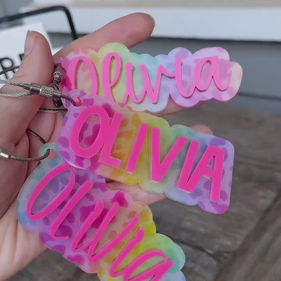 Name Keychain Bag Tag Tie Dye Acrylic Custom Backpack Tag for Kids School Bag Bogg Bag Accessory Colorful Gift Stocking Stuffer for Girl